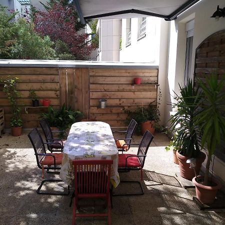 Cosy Rare 2 Bedroom Apartment Around A Private Garden ヌイイ＝シュル＝セーヌ エクステリア 写真