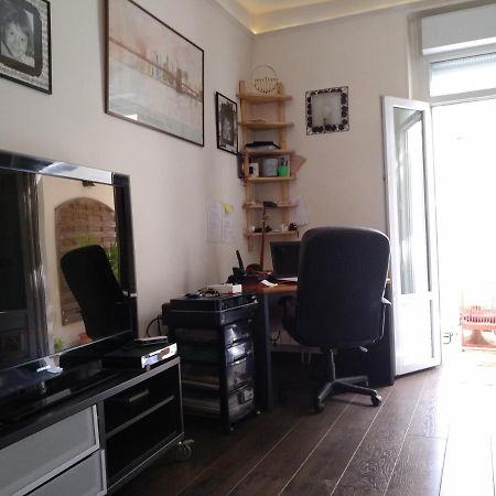 Cosy Rare 2 Bedroom Apartment Around A Private Garden ヌイイ＝シュル＝セーヌ エクステリア 写真