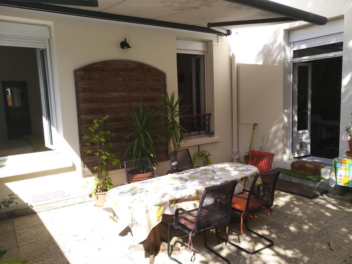 Cosy Rare 2 Bedroom Apartment Around A Private Garden ヌイイ＝シュル＝セーヌ エクステリア 写真